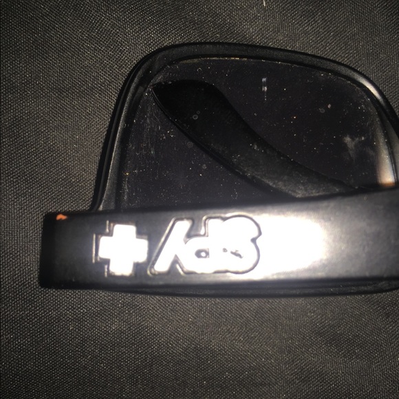 Shades - Picture 4 of 4